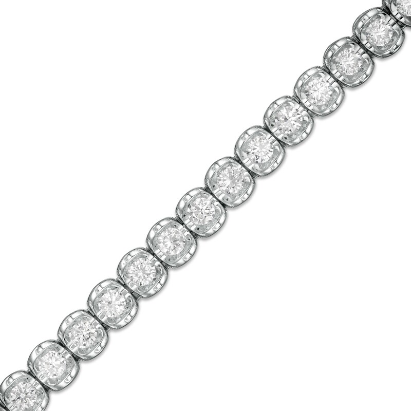 3.04 CT. T.W. Diamond Tennis Bracelet in 10K White Gold - 7.25"