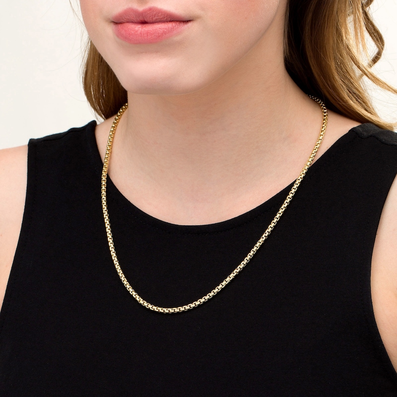 Main Image 2 of Italian Gold 3.5mm Box Chain Necklace in Hollow 10K Gold - 22"