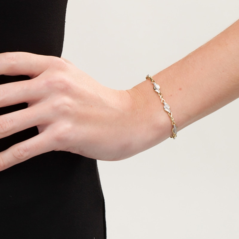 Main Image 2 of 0.50 CT. T.W. Diamond Alternating Flame Bracelet in 10K Gold - 7.25"