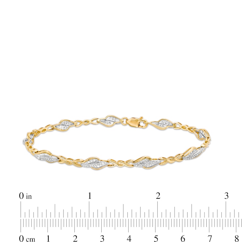 0.50 CT. T.W. Diamond Alternating Flame Bracelet in 10K Gold - 7.25"