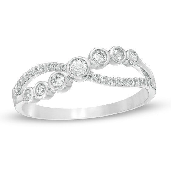 0.23 CT. T.W. Diamond Crossover Ring in 10K Gold