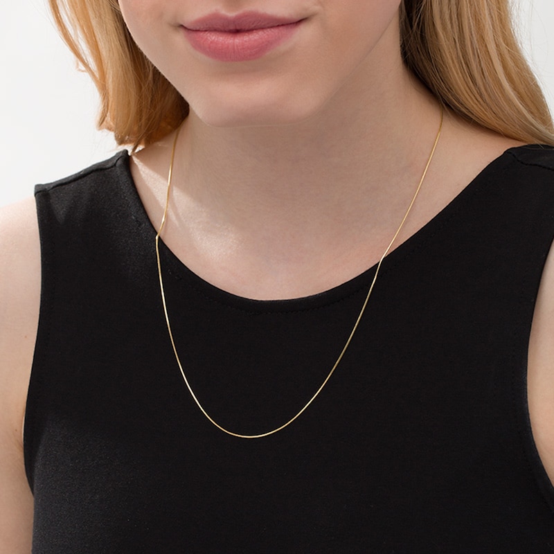 0.8mm Diamond-Cut Snake Chain Necklace in Solid 14K Gold – 22"|Peoples Jewellers