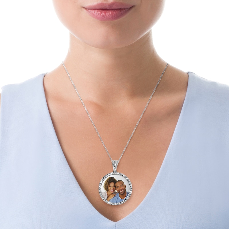 White Sapphire Frame Engravable Photo Circle Pendant in Sterling Silver (1 Image and 4 Lines)