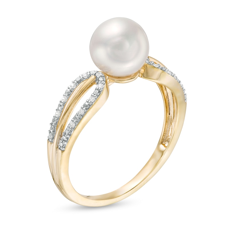 7.0mm Cultured Freshwater Pearl and 0.04 CT. T.W. Diamond Split Shank Ring in 10K Gold