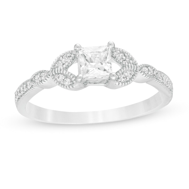0.37 CT. T.W. Princess-Cut Diamond Leaf Sides Vintage-Style Engagement Ring in 10K Gold
