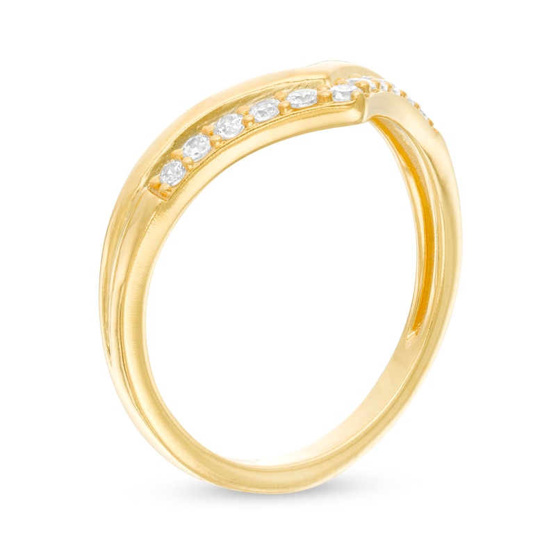 0.18 CT. T.W. Diamond Chevron Wedding Band in 10K Gold|Peoples Jewellers
