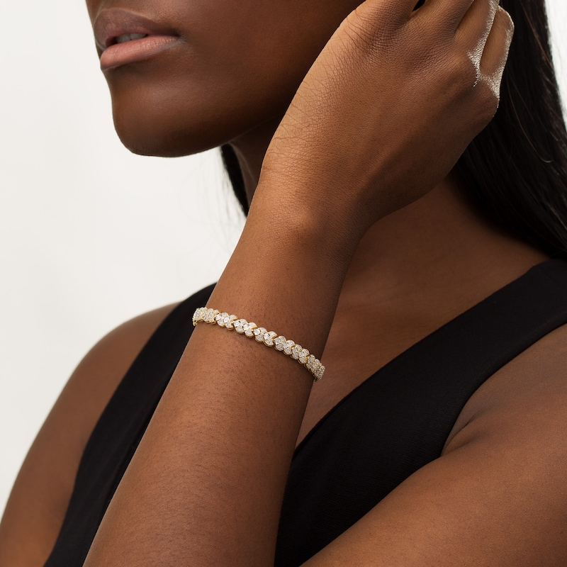 Main Image 2 of 0.95 CT. T.W. Diamond Art Deco Vintage-Style Bracelet in 10K Gold - 7.25"