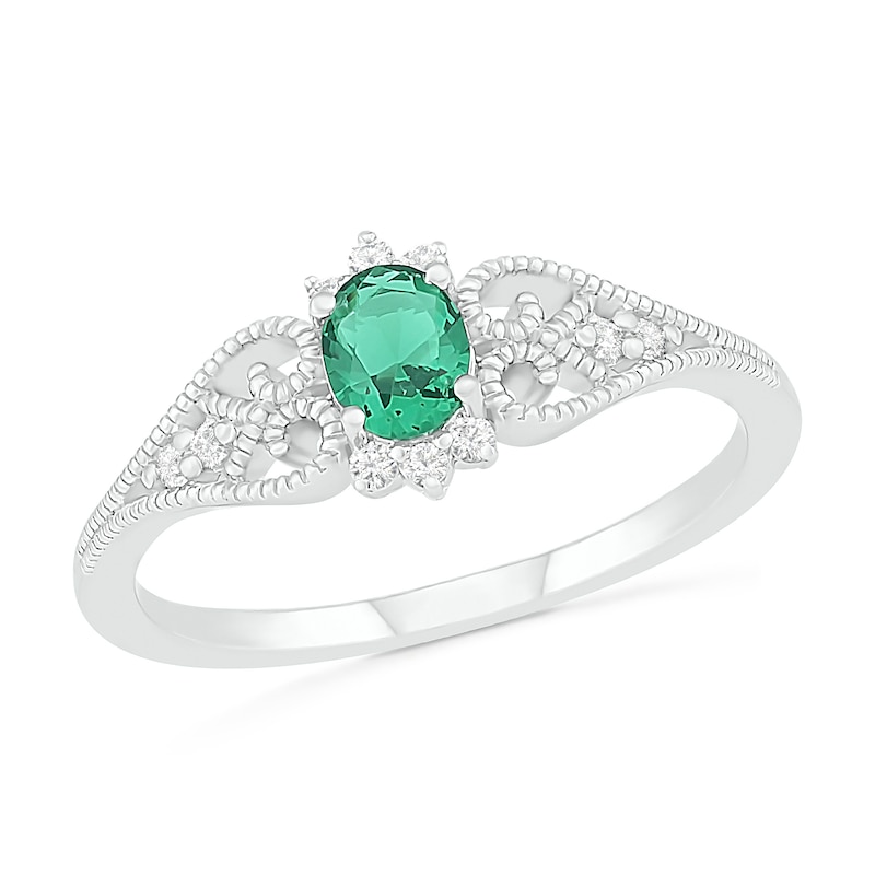 Oval Lab-Created Emerald and White Sapphire Border Filigree Heart Split Shank Vintage-Style Ring in Sterling Silver