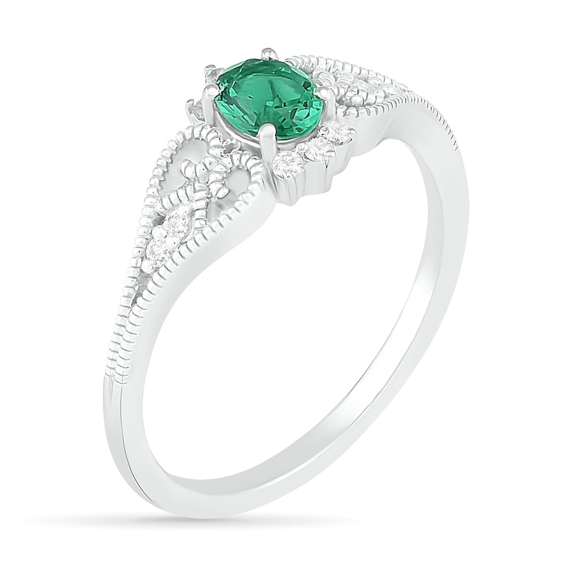 Oval Lab-Created Emerald and White Sapphire Border Filigree Heart Split Shank Vintage-Style Ring in Sterling Silver