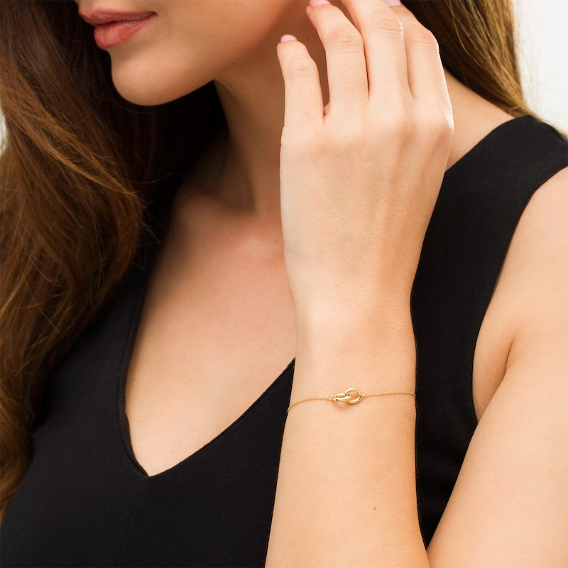 Main Image 2 of Vera Wang Love Collection Wedding Party Gifts Interlocking Circles Bracelet in 14K Gold Vermeil - 7.5"