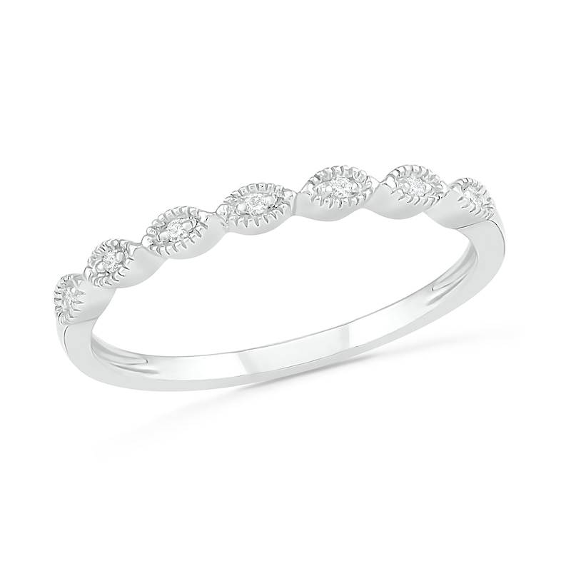 Main Image 7 of 0.23 CT. T.W. Diamond Vintage-Style Scallop Shank Bridal Set in Sterling Silver