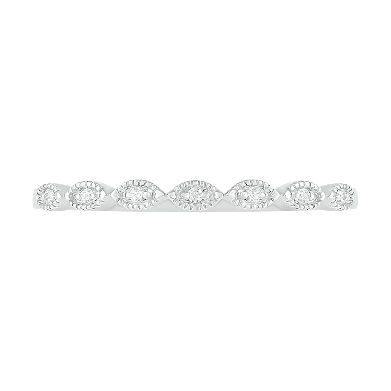 Main Image 8 of 0.23 CT. T.W. Diamond Vintage-Style Scallop Shank Bridal Set in Sterling Silver