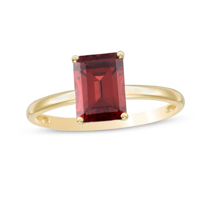 Emerald-Cut Garnet Solitaire Ring in 10K Gold|Peoples Jewellers