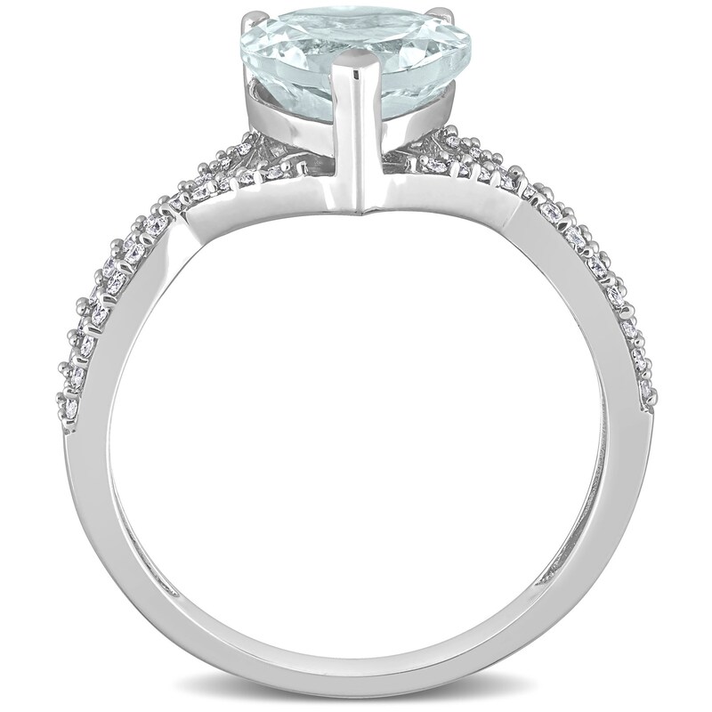 8.0mm Heart-Shaped Aquamarine and 0.20 CT. T.W. Diamond Twist Split Shank Ring in 14K White Gold