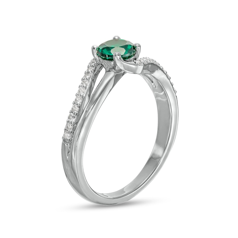 5.0mm Lab-Created Emerald and White Sapphire Bypass Split Shank Ring in Sterling Silver