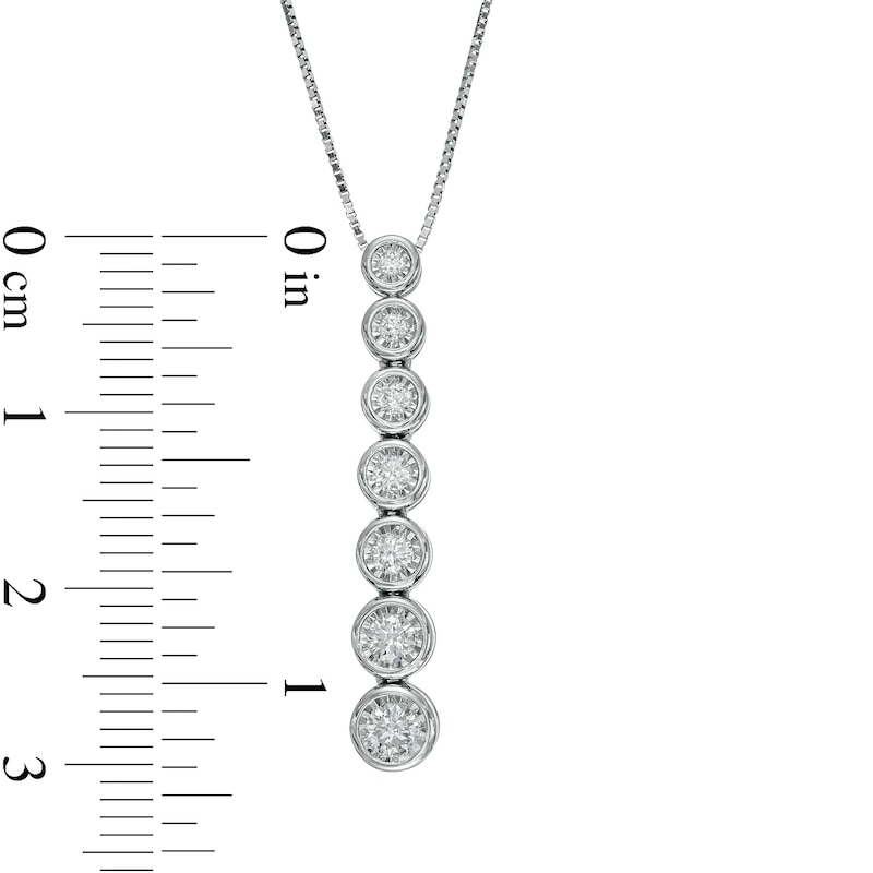 Marilyn Monroe™ Collection 0.33 CT. T.W. Diamond Graduated Drop Pendant in 10K White Gold