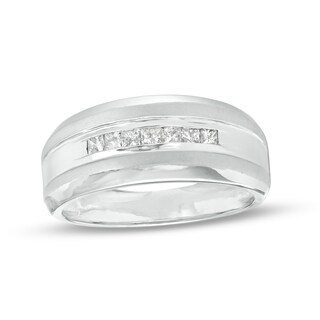 Men's 0.29 CT. T.W. Square-Cut Diamond Seven Stone Wedding Band in 10K Gold