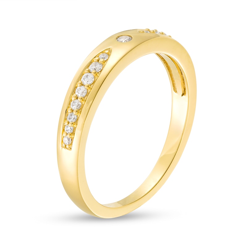 0.15 CT. T.W. Diamond Point Band in 10K Gold
