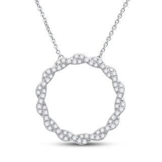 Circle of Gratitude® Collection CT. T.W. Diamond Twist Necklace in 10K Gold – 19