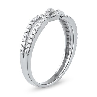 0.25 CT. T.W. Diamond Bypass Twist Split Shank Ring in 10K Gold