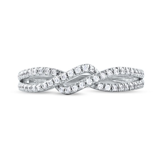 0.25 CT. T.W. Diamond Bypass Twist Split Shank Ring in 10K Gold