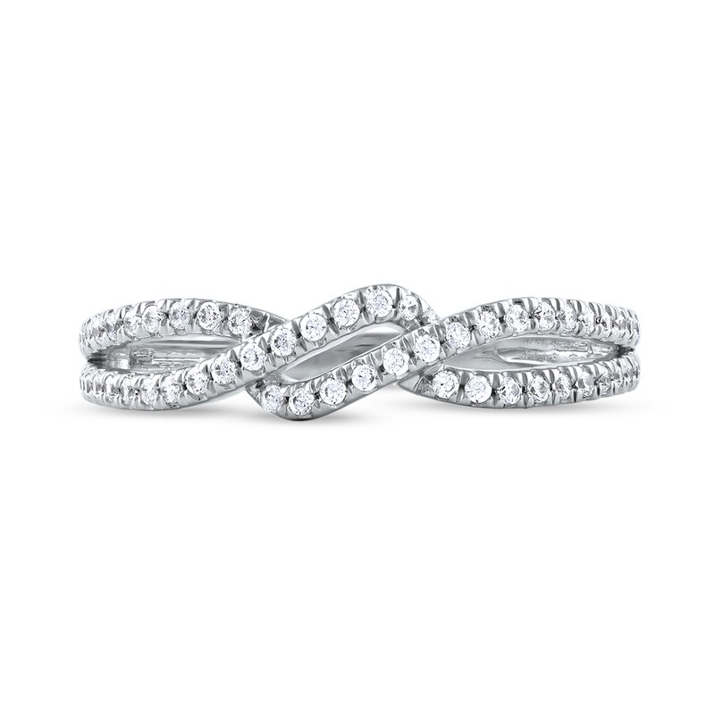 0.25 CT. T.W. Diamond Bypass Twist Split Shank Ring in 10K Gold