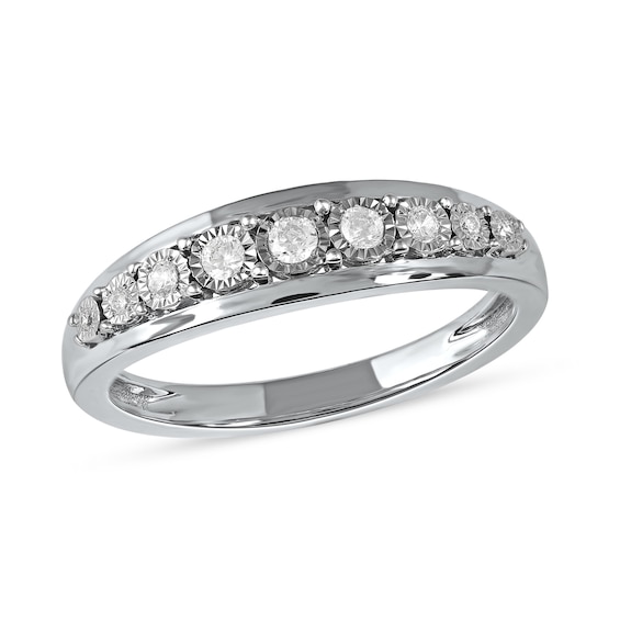 0.15 CT. T.W. Diamond Single Row Nine Stone Ring in 10K Gold