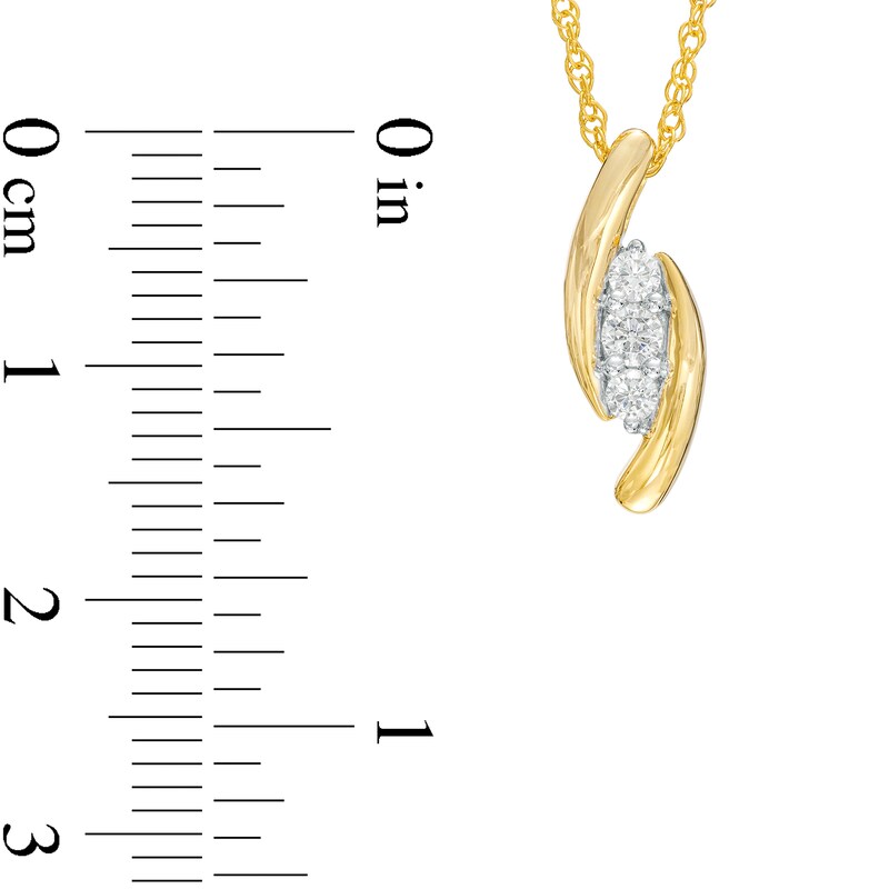 0.20 CT. T.W. Diamond Curved Three Stone Pendant in 10K Gold