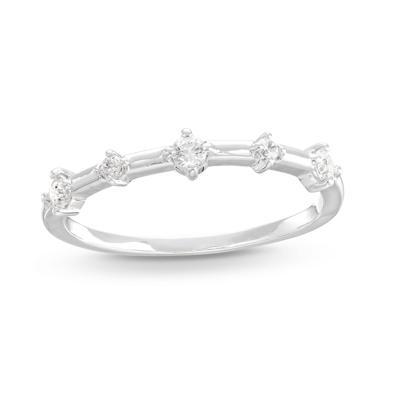 0.145 CT. T.W. Diamond Alternating Large and Small Five Stone Anniversary Band in 10K White Gold