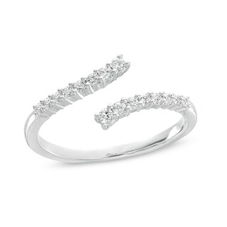 0.18 CT. T.W. Diamond Graduated Bypass Anniversary Band in 10K Gold