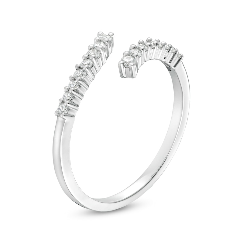 0.18 CT. T.W. Diamond Graduated Bypass Anniversary Band in 10K Gold