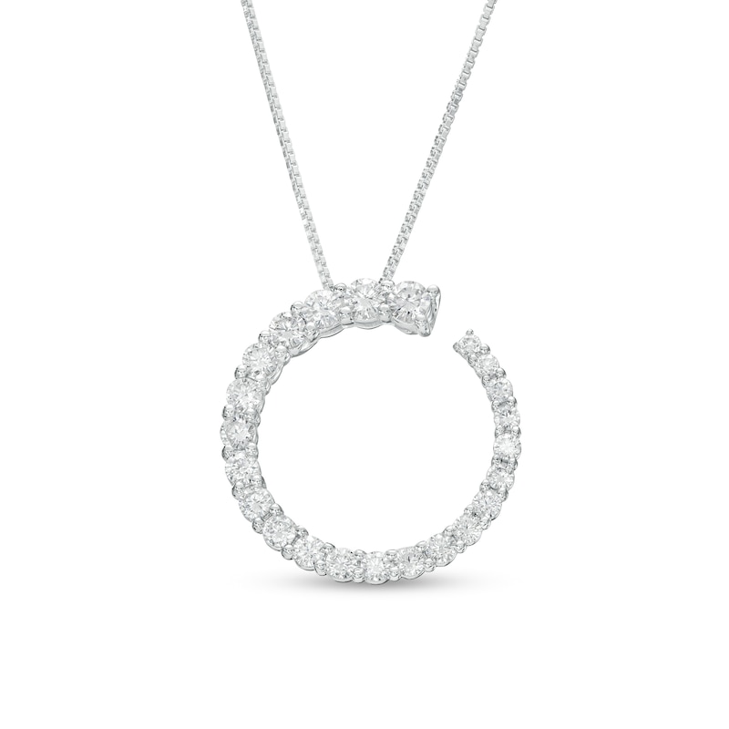 1.00 CT. T.W. Certified Lab-Created Diamond Graduated Circle Outline Pendant in 14K White Gold (F/SI2)|Peoples Jewellers