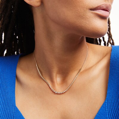 0.95 CT. T.W. Diamond Graduated Necklace in 10K Gold – 17"