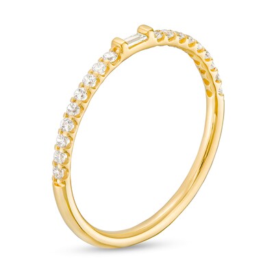 0.18 CT. T.W. Baguette and Round Diamond Anniversary Band in 10K Gold