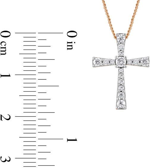 0.33 CT. T.W. Diamond Graduated Cross Pendant in 10K Rose Gold