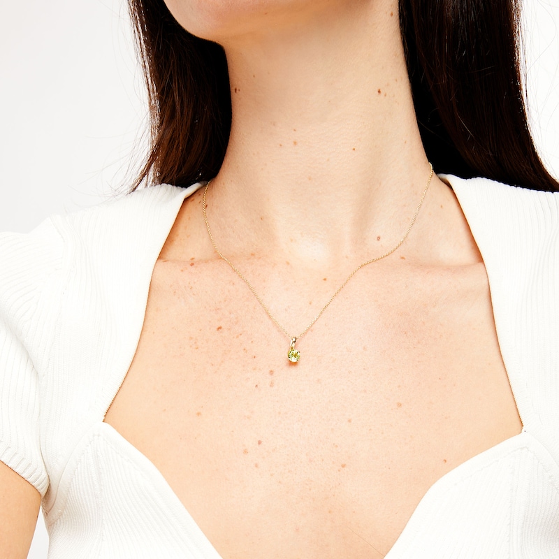 Main Image 2 of 6.0mm Peridot Solitaire Curved Drop Pendant in 10K Gold