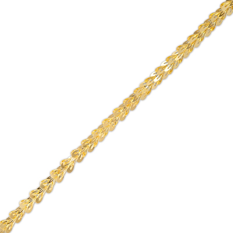 Heart Cutout Link Bracelet in 10K Gold - 7.25"