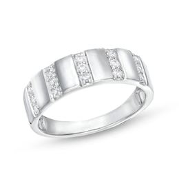 0.23 CT. T.W. Diamond Trio Linear Row Band in 10K White Gold