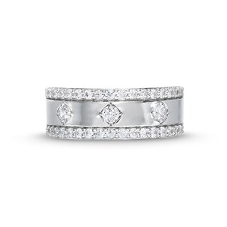 0.69 CT. T.W. Diamond Edge Center Station Band in 10K Gold