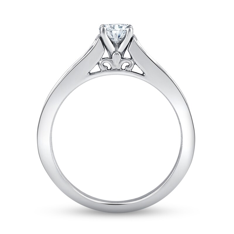 0.69 CT. T.W. Princess-Cut Diamond Engagement Ring in 14K White Gold (I/I2)