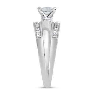 0.95 CT. T.W. Princess-Cut Diamond Raised Three Stone Engagement Ring in 14K White Gold (I/I2)