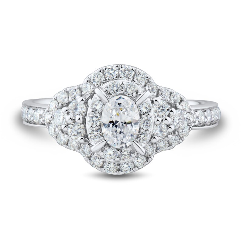 0.95 CT. T.W. Oval Diamond Clover Frame Tri-Sides Ring in 14K White Gold (I/I1)