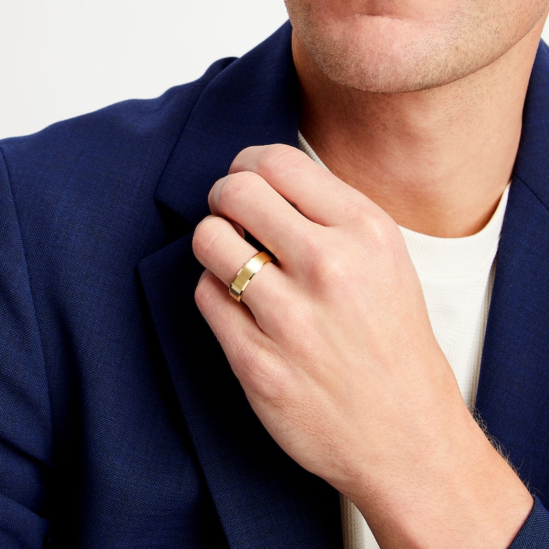 Main Image 2 of Men's 7.0mm Bevel Edge Satin Finish Band in 18K Gold - Size 10