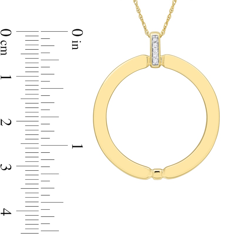 Main Image 2 of Eternally Bonded Men's Diamond Accent Bail Circle Pendant in 14K Gold
