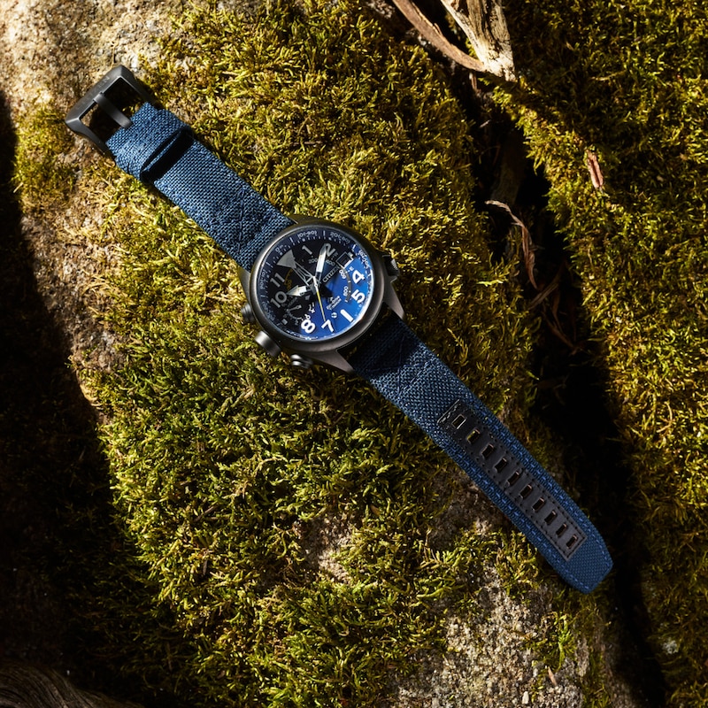 Men's Citizen Eco-Drive Promaster Dive Dark Blue Super Titanium Strap Watch with Blue Dial (Model: BN4065-07L)