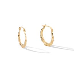 14.0mm Scalloped Hoop Earrings in 14K Gold
