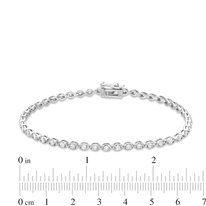 1.00 CT. T.W. Diamond Buttercup Bracelet in 10K White Gold