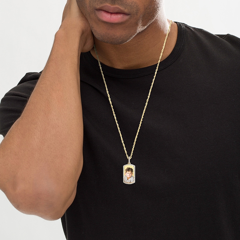 Main Image 4 of 1.06 CT. T.W. Diamond Frame Engravable Photo Dog Tag Pendant in 10K Gold (1 Image and 4 Lines) - 24"