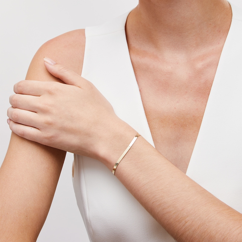 Main Image 2 of 3.0mm Herringbone Chain Bracelet in Solid 10K Gold - 7.25"