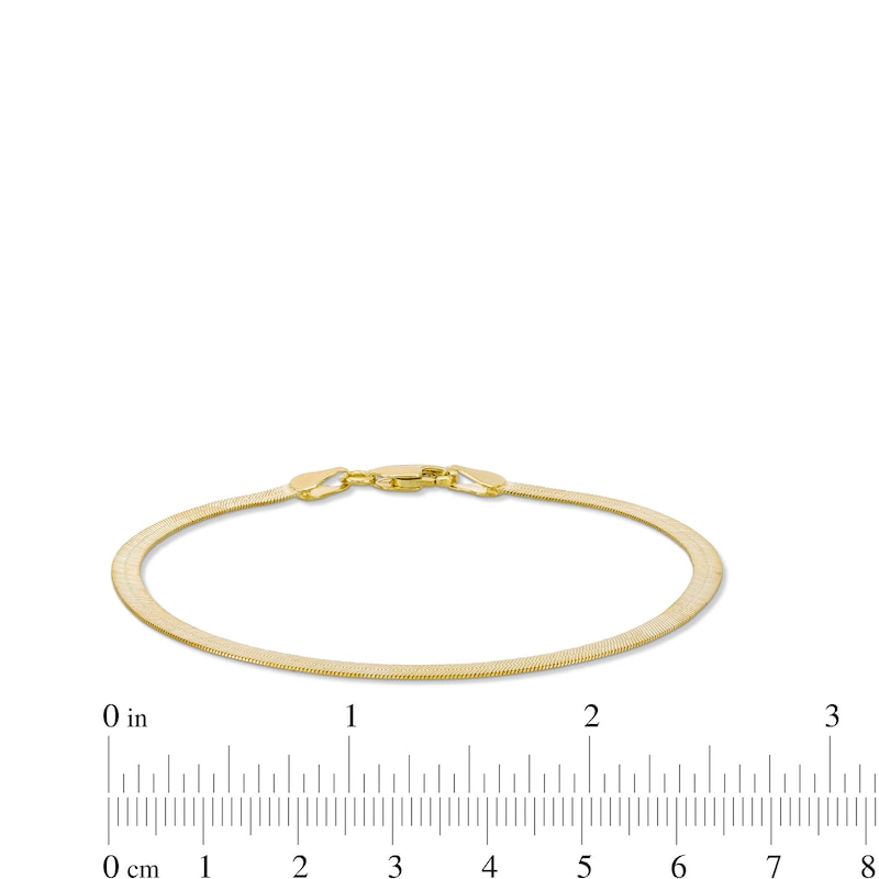 Main Image 4 of 3.0mm Herringbone Chain Bracelet in Solid 10K Gold - 7.25"